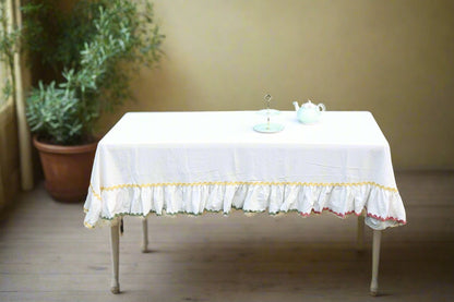 White Table Cloth with Lace piping